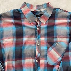 NIKE Men’s casual plaid button down